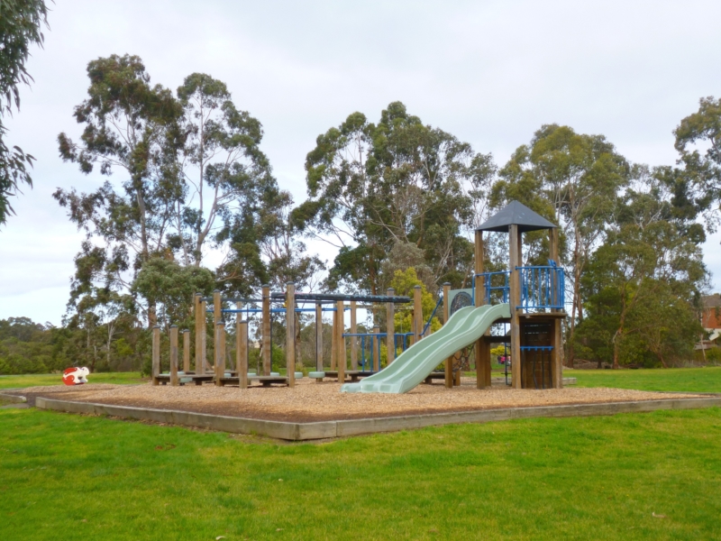 Lewis Park Walk Walking Maps