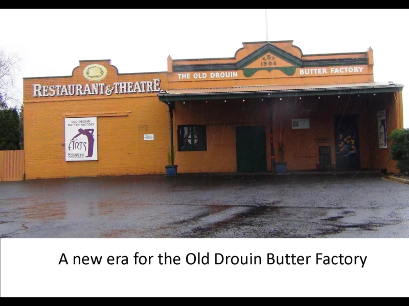 Drouin Trees of Many Nations Walk Walking Maps