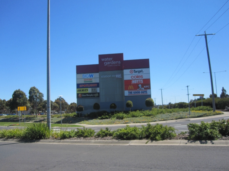 Watergardens Shopping Centre Map Watergardens Town Centre - Walking Maps