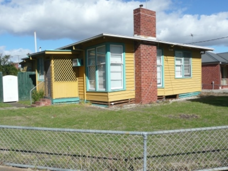 The Norman Lane Heritage Walk Walking Maps